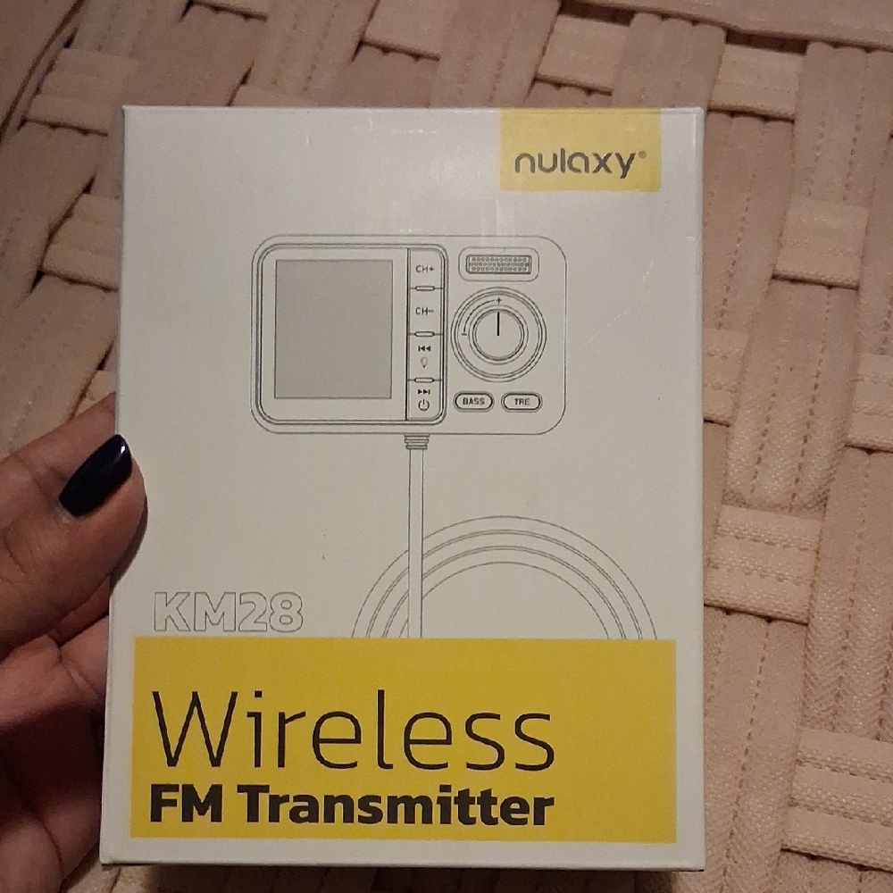 Wireless FM Transmitter - Black